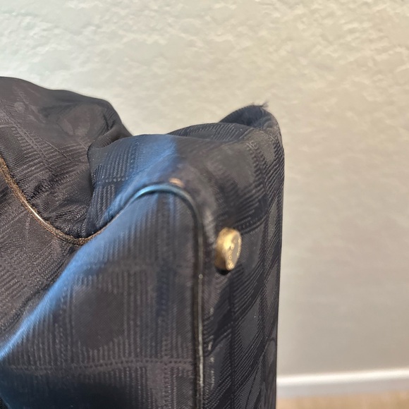 Authentic Chanel bag - Picture 8 of 12